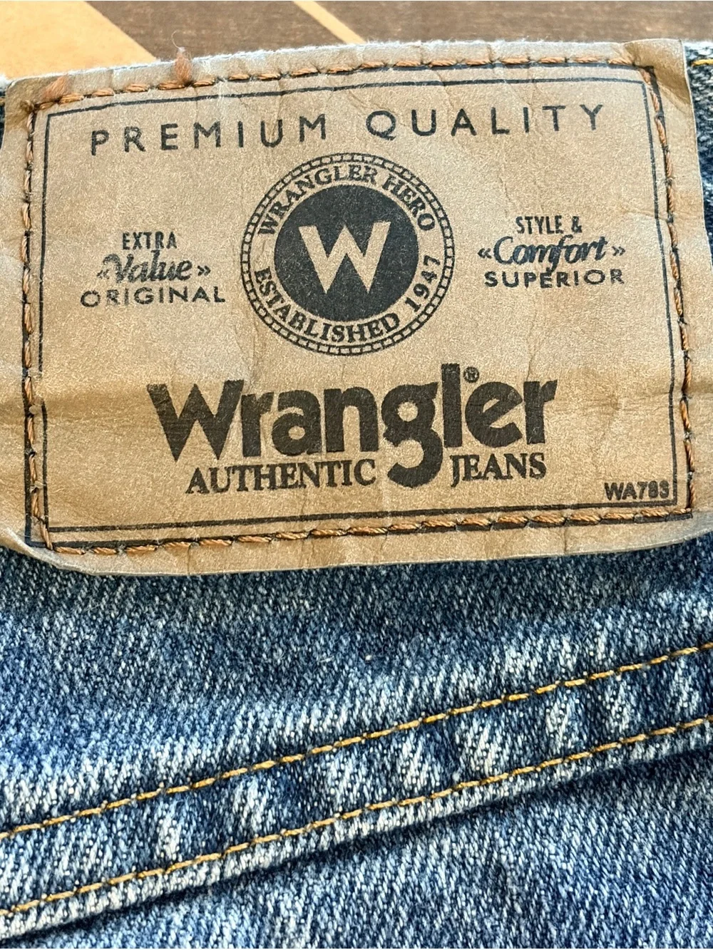 Wrangler Men's Jeans 38x30 Relaxed Fit Straight Leg
